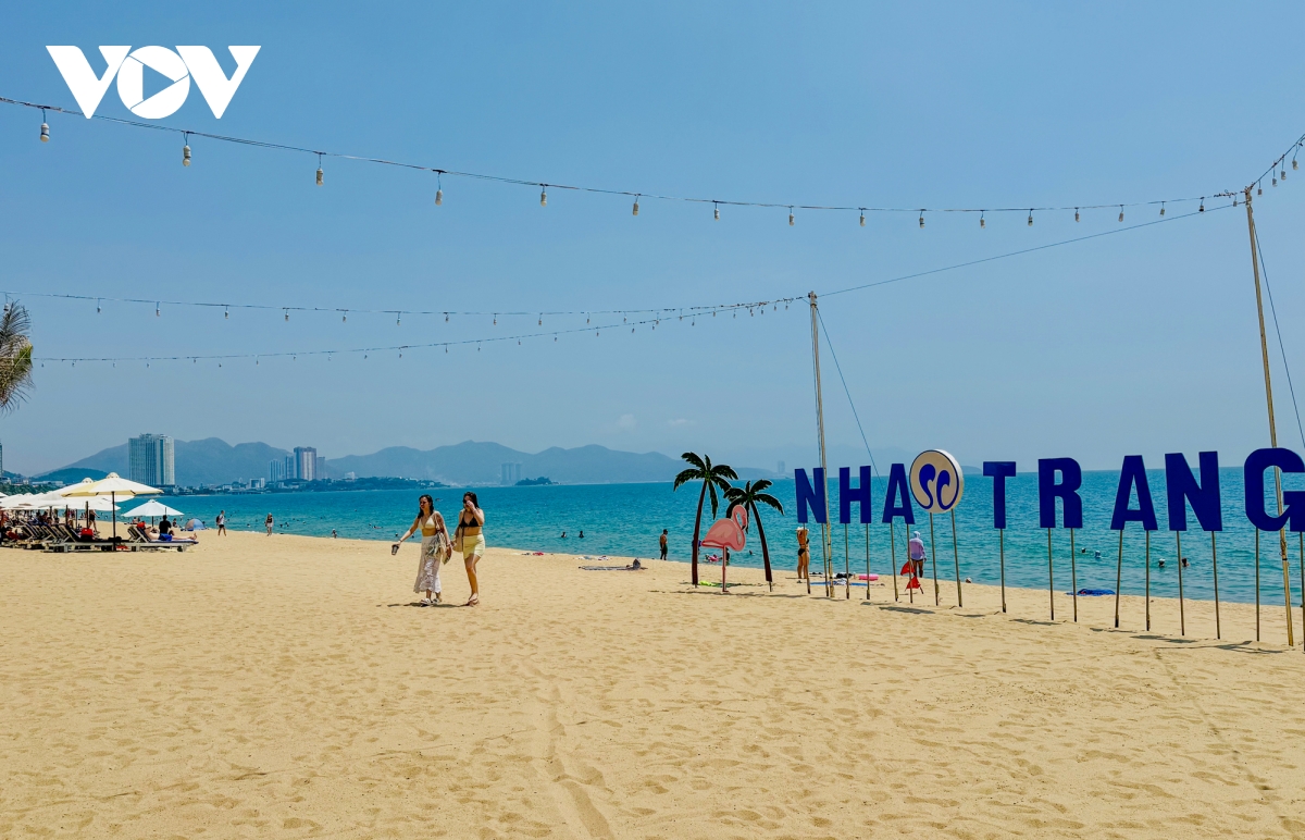 Nha Trang, Đà Nẵng thăng hạng về sức hấp dẫn khách du lịch - Ảnh 1. Nha Trang, Đà Nẵng thăng hạng về sức hấp dẫn khách du lịch - Ảnh 1.