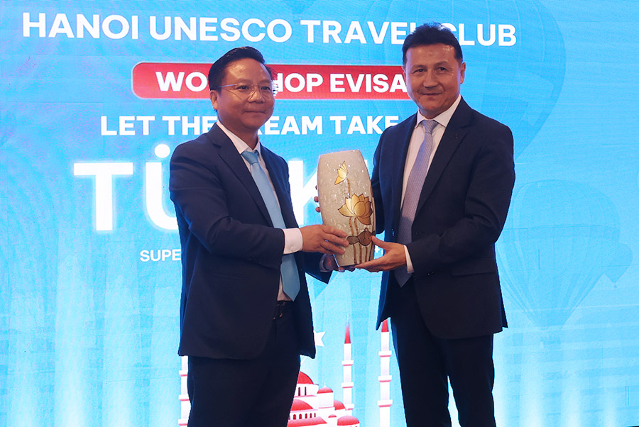 CLB Lữ hành UNESCO Hà Nội kết nối du lịch Việt Nam - Thổ Nhĩ Kỳ - Ảnh 5. CLB Lữ hành UNESCO Hà Nội kết nối du lịch Việt Nam - Thổ Nhĩ Kỳ - Ảnh 5.