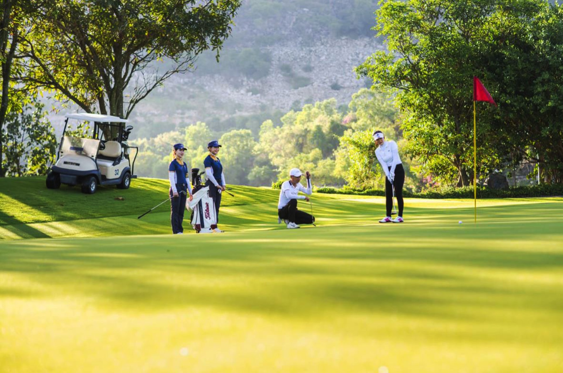 Tăng tốc phát triển du lịch golf - Ảnh 1. Tăng tốc phát triển du lịch golf - Ảnh 1.