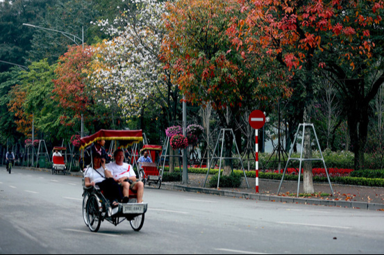 Hà Nội: Ban hành kế hoạch phát triển ngành Du lịch Thủ đô năm 2026 - Ảnh 1. Hà Nội: Ban hành kế hoạch phát triển ngành Du lịch Thủ đô năm 2026 - Ảnh 1.