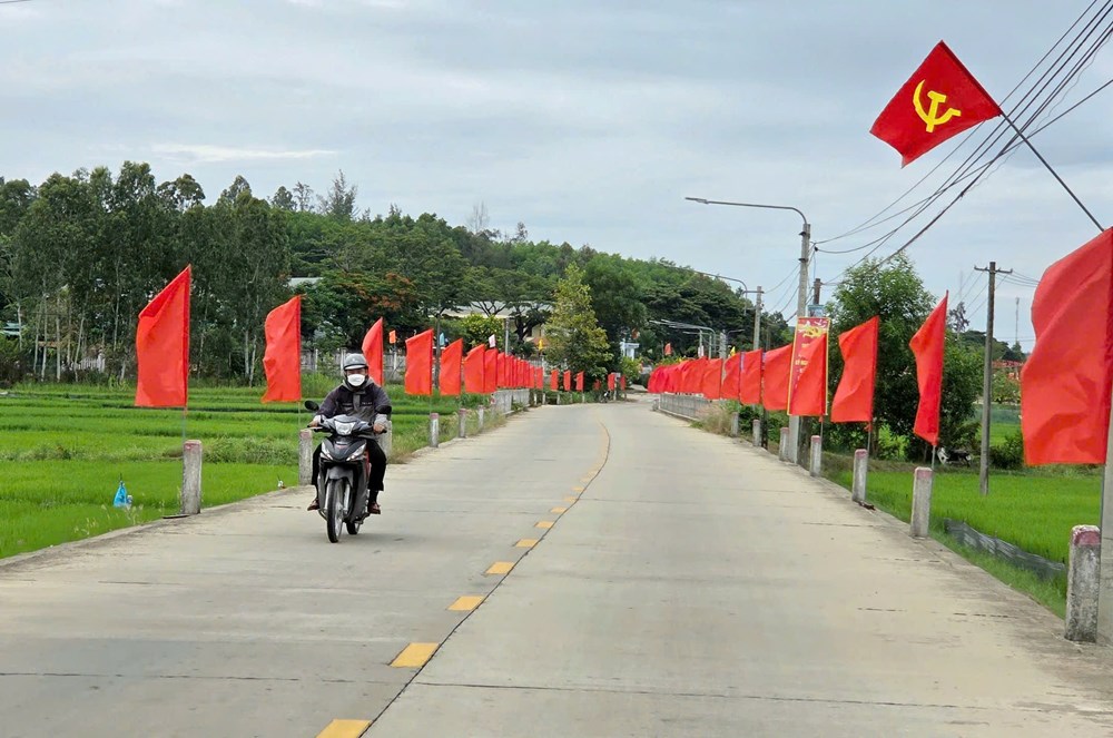 Quảng Ngãi triển khai nhiều hoạt động kỷ niệm 80 năm Cách mạng tháng Tám và Quốc khánh 2.9 - Ảnh 1. Quảng Ngãi triển khai nhiều hoạt động kỷ niệm 80 năm Cách mạng tháng Tám và Quốc khánh 2.9 - Ảnh 1.