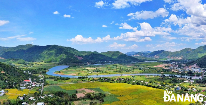 Đà Nẵng ​​​​​​​đánh thức tiềm năng du lịch đường sông - Ảnh 2.