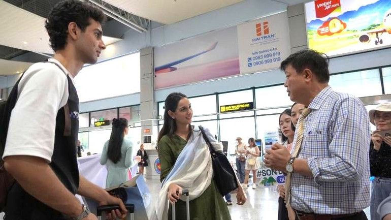 Quảng Trị: Đoàn làm phim Bollywood đến thực hiện những cảnh quay trong các hang động kỳ vĩ - Ảnh 2. Quảng Trị: Đoàn làm phim Bollywood đến thực hiện những cảnh quay trong các hang động kỳ vĩ - Ảnh 2.