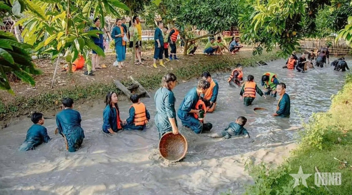 Tạo “đường băng” cho du lịch Đồng bằng sông Cửu Long cất cánh - Ảnh 1. Tạo “đường băng” cho du lịch Đồng bằng sông Cửu Long cất cánh - Ảnh 1.