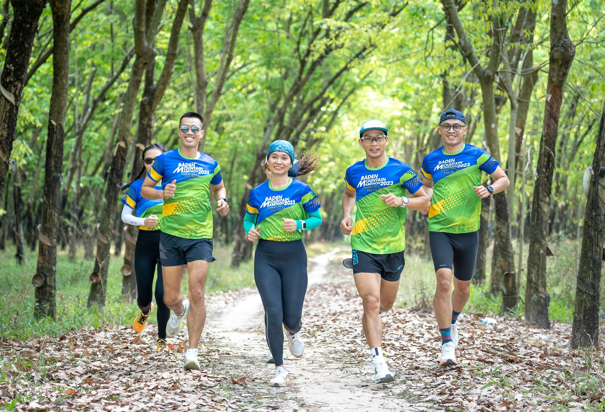 Tây Ninh tổ chức giải chạy marathon đạt chuẩn quốc tế có quy mô lớn nhất từ trước đến nay - Ảnh 1. Tây Ninh tổ chức giải chạy marathon đạt chuẩn quốc tế có quy mô lớn nhất từ trước đến nay - Ảnh 1.