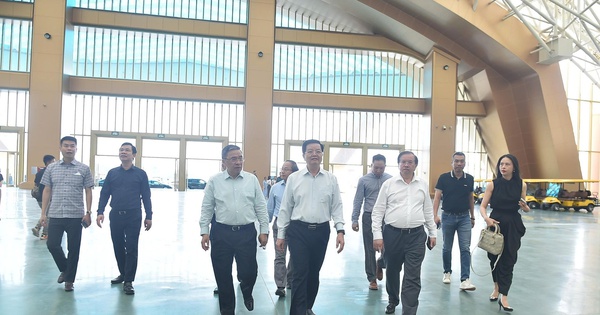 Phó Thủ tướng Mai Văn Chính kiểm tra, đôn đốc tiến độ Triển lãm 80 năm Ngày Quốc khánh