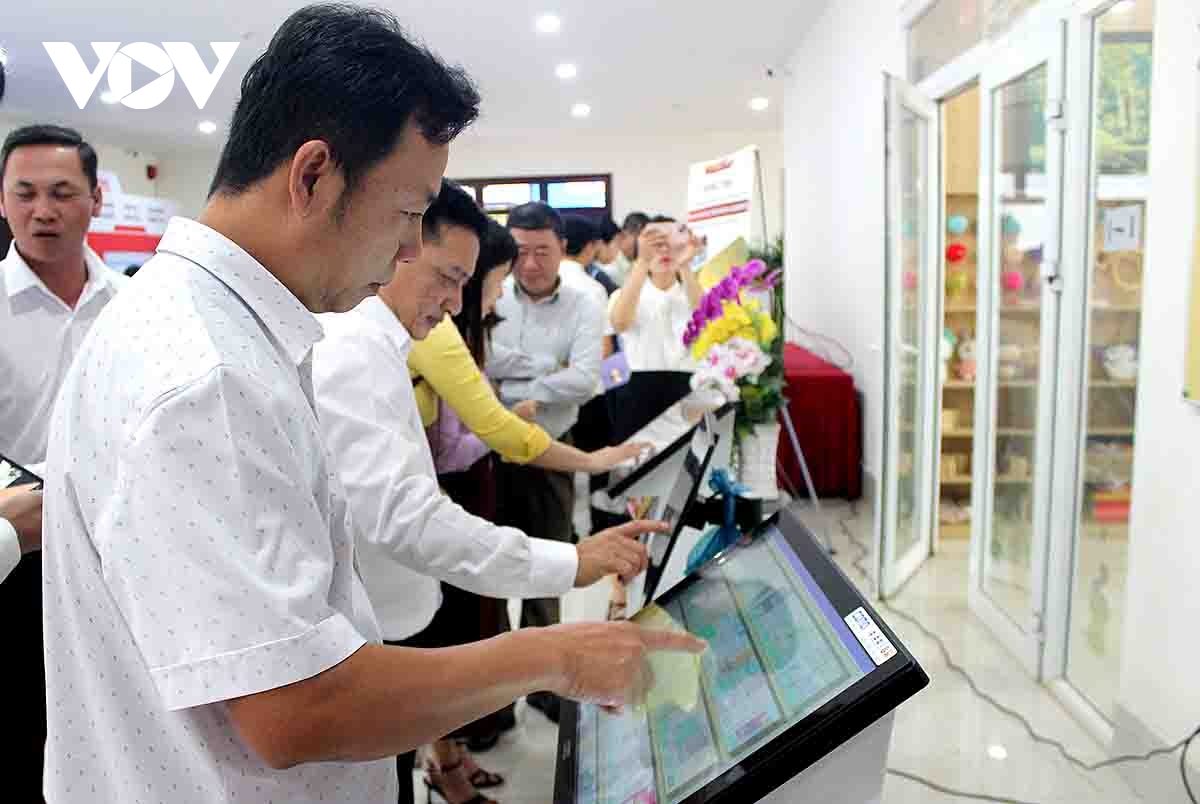 Đắk Lắk đẩy mạnh chuyển đổi số trong lĩnh vực văn hóa, thể thao, du lịch - Ảnh 3. Đắk Lắk đẩy mạnh chuyển đổi số trong lĩnh vực văn hóa, thể thao, du lịch - Ảnh 3.