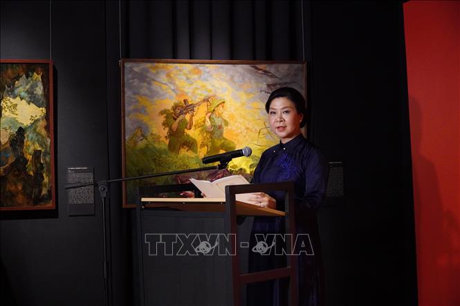 Triển lãm tranh sơn mài lớn nhất của Việt Nam tại Liên bang Nga - Ảnh 2. Triển lãm tranh sơn mài lớn nhất của Việt Nam tại Liên bang Nga - Ảnh 2.