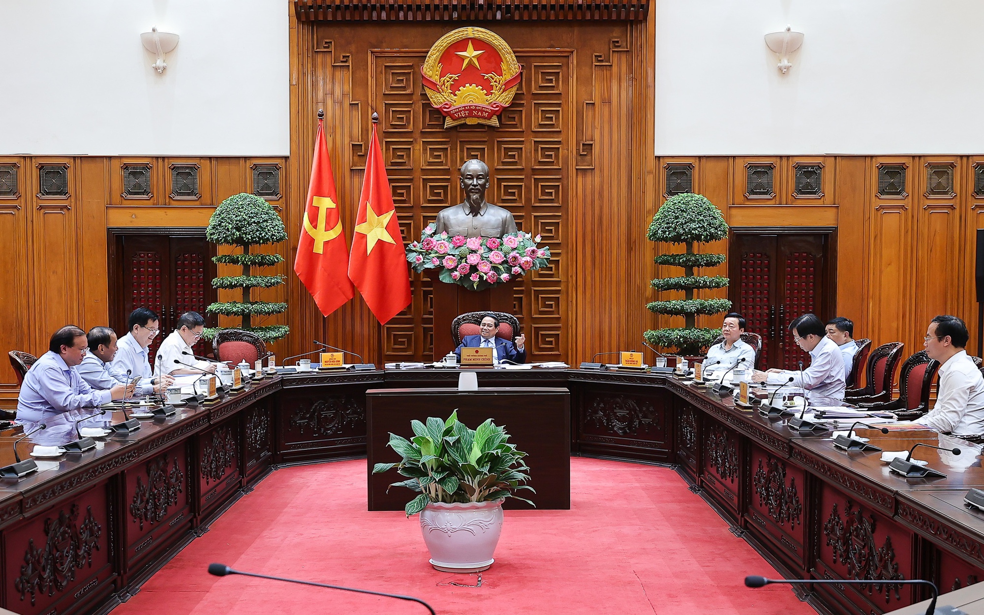Tập trung triển khai quyết liệt, khẩn trương, hiệu quả các công việc chuẩn bị tổ chức Triển lãm thành tựu Đất nước nhân dịp kỷ niệm 80 năm Ngày Quốc khánh