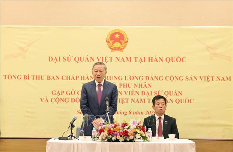 Tổng Bí thư Tô Lâm: Cộng đồng người Việt Nam tại Hàn Quốc đã luôn giữ gìn, phát huy bản sắc văn hóa Việt Nam tại nước bạn - Ảnh 1. Tổng Bí thư Tô Lâm: Cộng đồng người Việt Nam tại Hàn Quốc đã luôn giữ gìn, phát huy bản sắc văn hóa Việt Nam tại nước bạn - Ảnh 1.