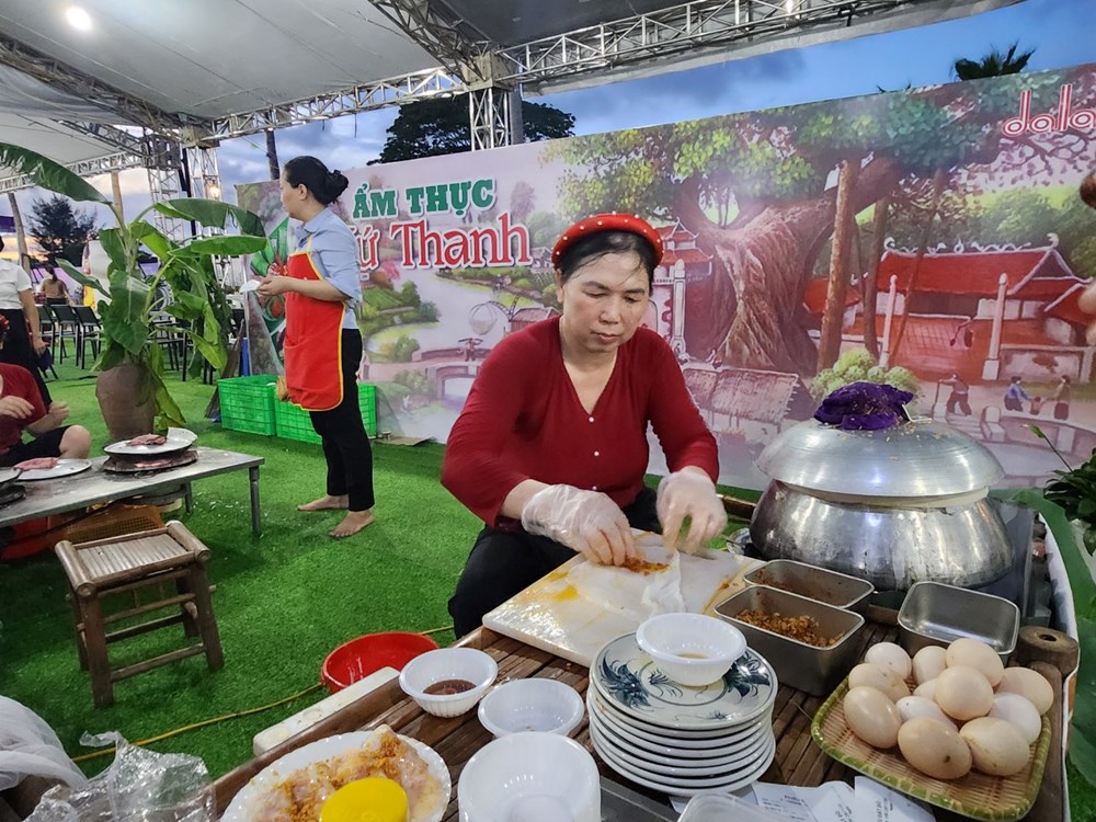 Xứ Thanh “bừng tinh hoa” trong Liên hoan văn hoá ẩm thực 2025 - Ảnh 1.