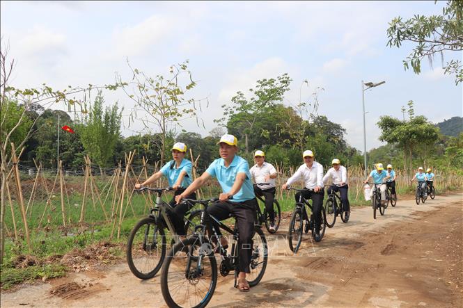 Tuyên Quang: Rộn ràng mùa du lịch về nguồn - Ảnh 3.