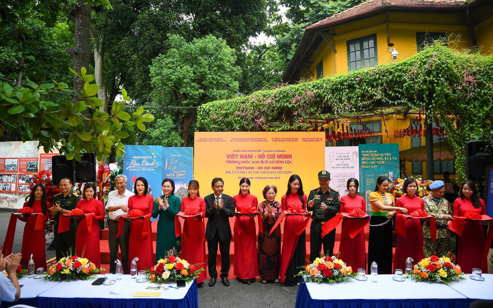 Khai mạc Chuỗi hoạt động kỷ niệm 80 năm Cách mạng Tháng Tám thành công và 80 năm Quốc khánh nước Cộng hòa xã hội chủ nghĩa Việt Nam