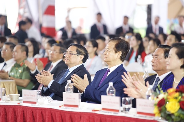 Tổng Bí thư dự Lễ khởi công, khánh thành 250 công trình tiêu biểu trên cả nước chào mừng Cách mạng tháng Tám và Quốc khánh 2/9 - Ảnh 3. Tổng Bí thư dự Lễ khởi công, khánh thành 250 công trình tiêu biểu trên cả nước chào mừng Cách mạng tháng Tám và Quốc khánh 2/9 - Ảnh 3.