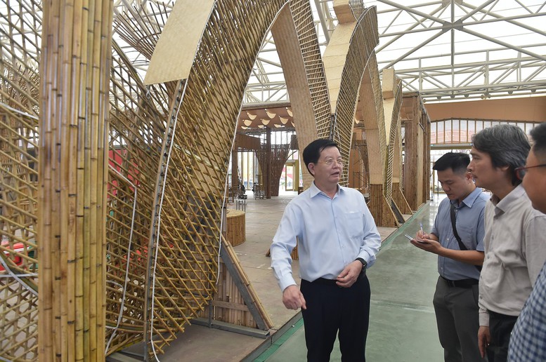 Chuẩn bị các điều kiện tốt nhất cho sơ duyệt, tổng duyệt Triển lãm thành tựu Đất nước kỷ niệm 80 năm Quốc khánh - Ảnh 2. Chuẩn bị các điều kiện tốt nhất cho sơ duyệt, tổng duyệt Triển lãm thành tựu Đất nước kỷ niệm 80 năm Quốc khánh - Ảnh 2.