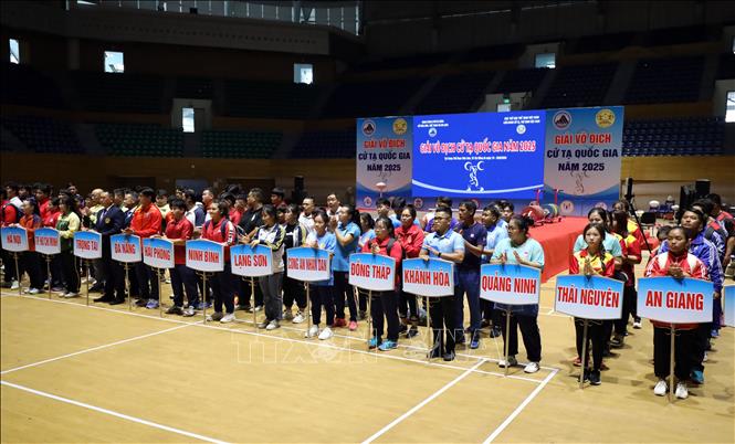 Khai mạc Giải Vô địch Cử tạ Quốc gia năm 2025 - Ảnh 1. Khai mạc Giải Vô địch Cử tạ Quốc gia năm 2025 - Ảnh 1.