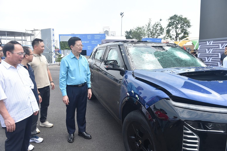 Phó Thủ tướng: Khu trưng bày ngoài trời Triển lãm thành tựu Đất nước phải đặc sắc, điển hình, tiêu biểu - Ảnh 5.