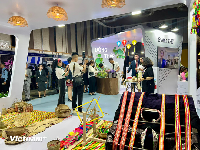 Khai mạc HorecFex 2025: Diễn đàn công nghệ Du lịch - Dịch vụ lớn nhất Việt Nam - Ảnh 3. Khai mạc HorecFex 2025: Diễn đàn công nghệ Du lịch - Dịch vụ lớn nhất Việt Nam - Ảnh 3.