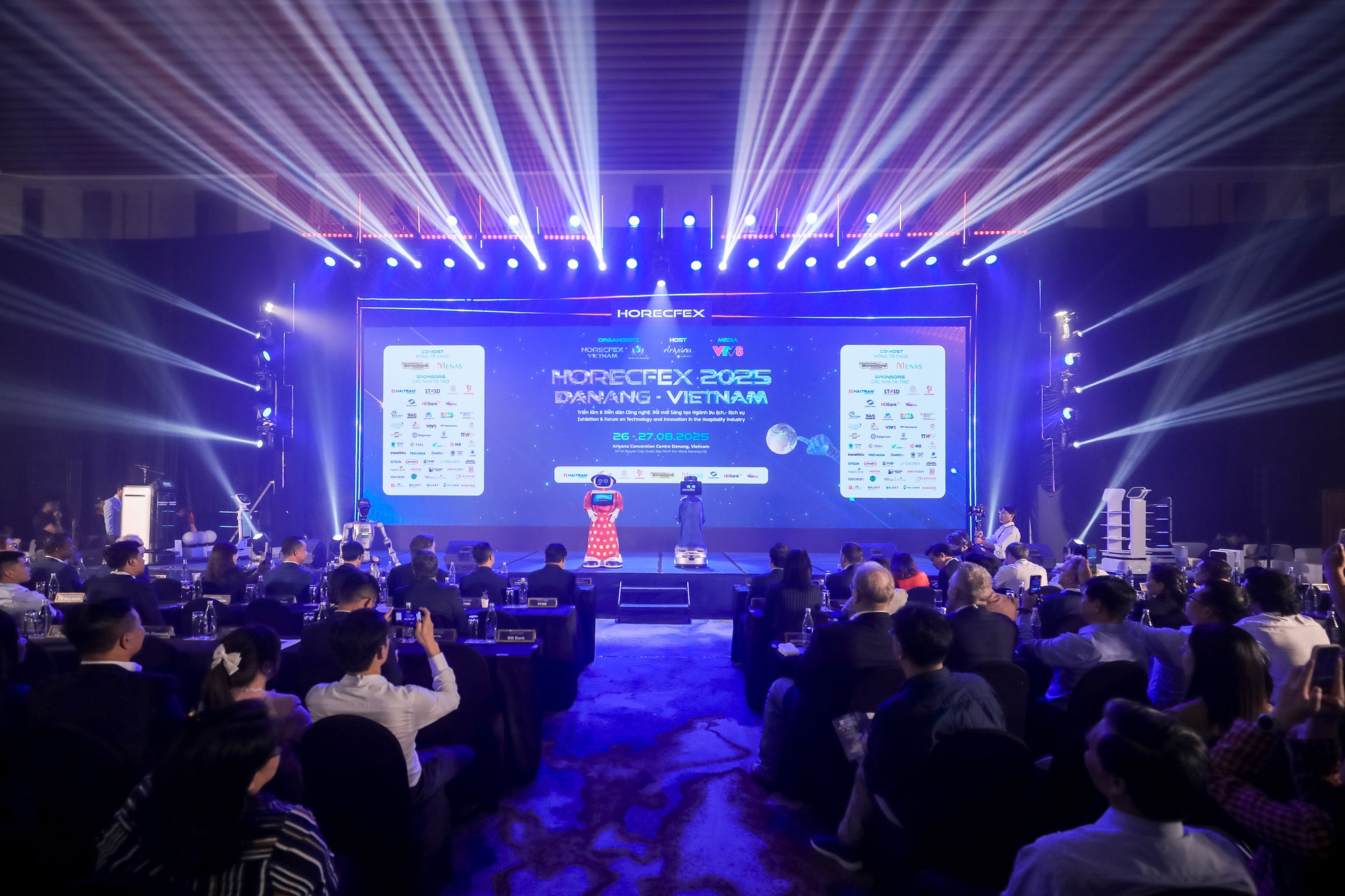 HORECFEX Việt Nam 2025: Định hình tương lai ngành Du lịch - Dịch vụ gắn với công nghệ, đổi mới sáng tạo - Ảnh 2. HORECFEX Việt Nam 2025: Định hình tương lai ngành Du lịch - Dịch vụ gắn với công nghệ, đổi mới sáng tạo - Ảnh 2.