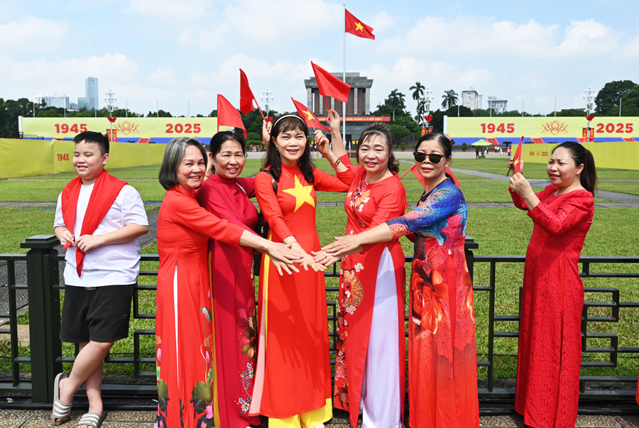 Hà Nội tăng trải nghiệm, siết chặt an toàn dịp lễ Quốc khánh 2/9 - Ảnh 1. Hà Nội tăng trải nghiệm, siết chặt an toàn dịp lễ Quốc khánh 2/9 - Ảnh 1.