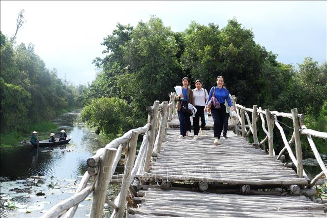 Khai thác lợi thế đa dạng, Tây Ninh tăng tốc phát triển du lịch - Ảnh 1. Khai thác lợi thế đa dạng, Tây Ninh tăng tốc phát triển du lịch - Ảnh 1.