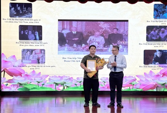Người trẻ lan tỏa mùa thu lịch sử: Đánh thức quá khứ bằng công nghệ - Ảnh 1. Người trẻ lan tỏa mùa thu lịch sử: Đánh thức quá khứ bằng công nghệ - Ảnh 1.