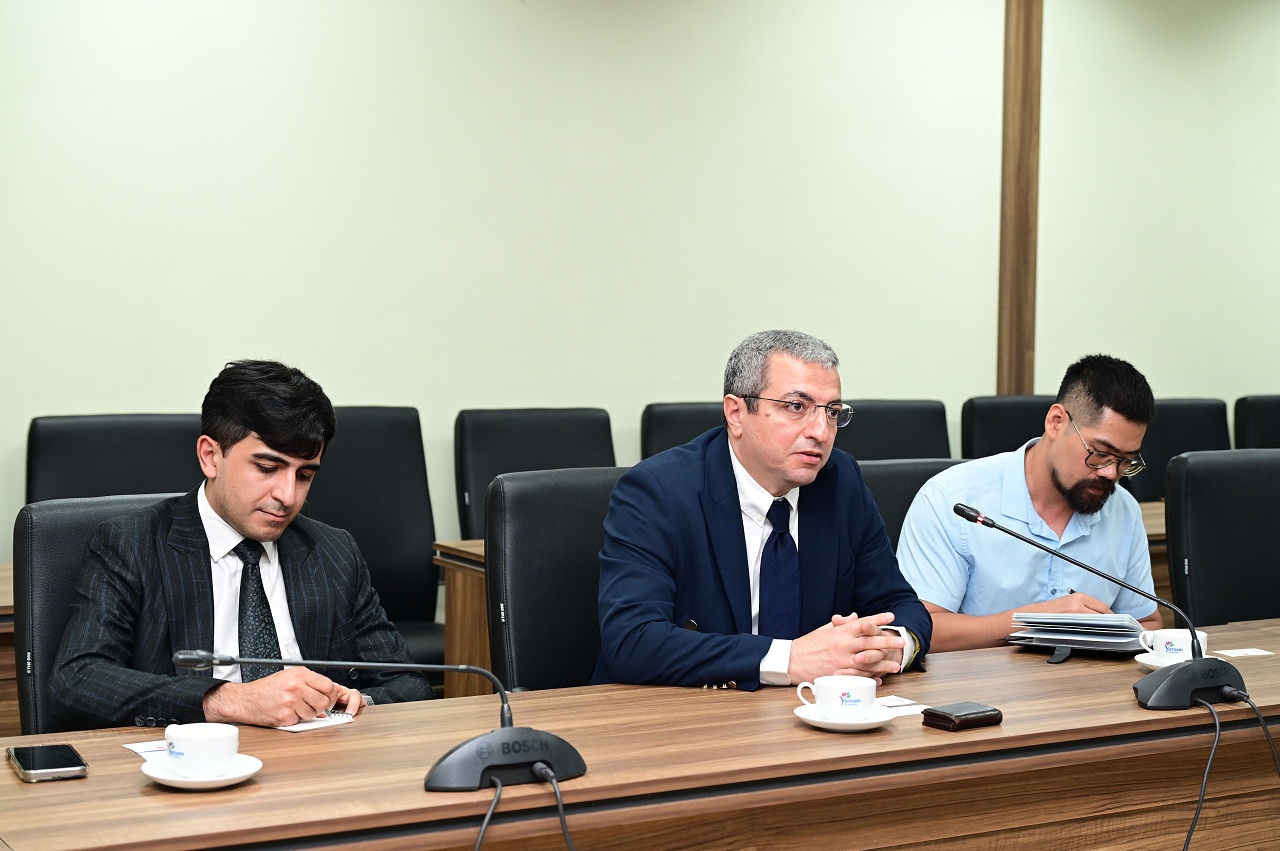 Tăng cường kết nối, mở rộng hợp tác du lịch Việt Nam - Azerbaijan - Ảnh 2. Tăng cường kết nối, mở rộng hợp tác du lịch Việt Nam - Azerbaijan - Ảnh 2.