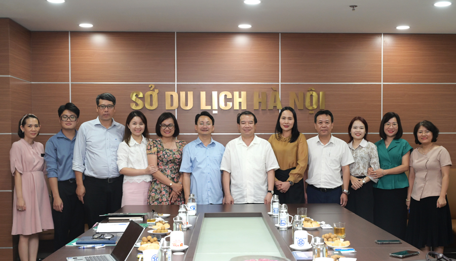 Cục Du lịch Quốc gia Việt Nam kiểm tra công tác quản lý nhà nước về du lịch tại Hà Nội - Ảnh 6. Cục Du lịch Quốc gia Việt Nam kiểm tra công tác quản lý nhà nước về du lịch tại Hà Nội - Ảnh 6.
