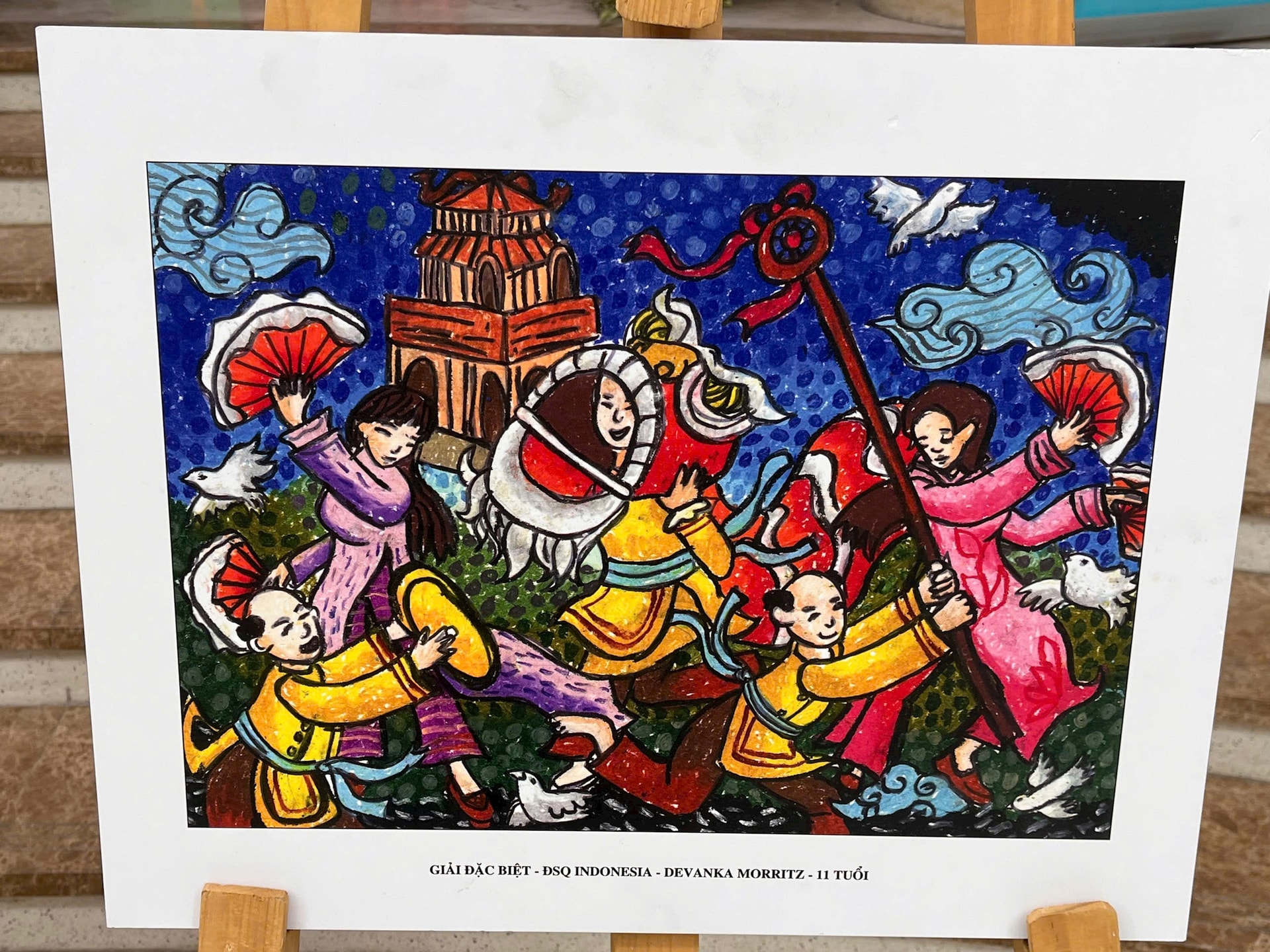 Khởi động Cuộc thi vẽ tranh thiếu nhi quốc tế “Em yêu Hà Nội - Thành phố vì hòa bình” năm 2025 - Ảnh 5. Khởi động Cuộc thi vẽ tranh thiếu nhi quốc tế “Em yêu Hà Nội - Thành phố vì hòa bình” năm 2025 - Ảnh 5.