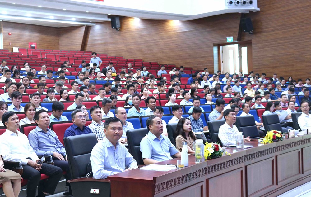 TP.HCM tổ chức Hội nghị tập huấn, bồi dưỡng nghiệp vụ công tác văn hóa, thể thao năm 2025 - Ảnh 3. TP.HCM tổ chức Hội nghị tập huấn, bồi dưỡng nghiệp vụ công tác văn hóa, thể thao năm 2025 - Ảnh 3.