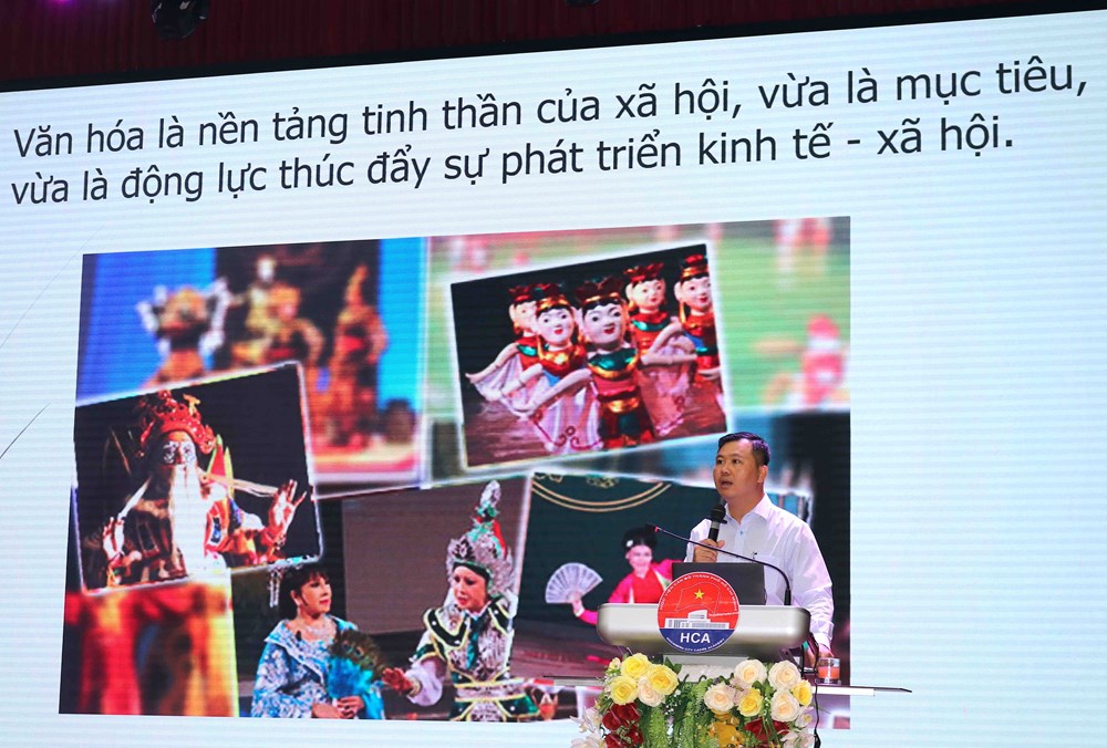 TP.HCM tổ chức Hội nghị tập huấn, bồi dưỡng nghiệp vụ công tác văn hóa, thể thao năm 2025 - Ảnh 4. TP.HCM tổ chức Hội nghị tập huấn, bồi dưỡng nghiệp vụ công tác văn hóa, thể thao năm 2025 - Ảnh 4.