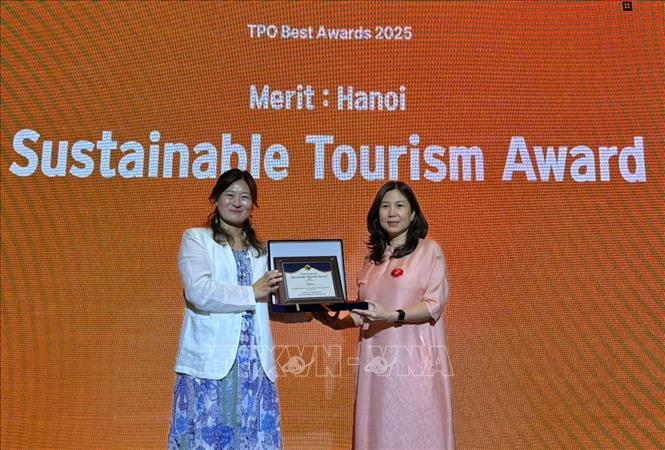 Du lịch Hà Nội tích cực chuyển đổi xanh, nâng tầm vị thế điểm đến - Ảnh 1. Du lịch Hà Nội tích cực chuyển đổi xanh, nâng tầm vị thế điểm đến - Ảnh 1.