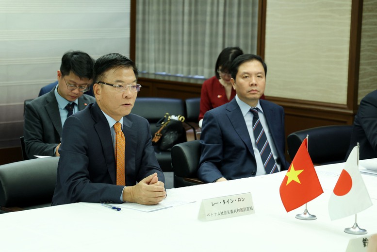 Phó Thủ tướng Lê Thành Long đề nghị Nhật Bản đơn giản hóa thủ tục, tiến tới miễn thị thực cho công dân Việt Nam - Ảnh 10.