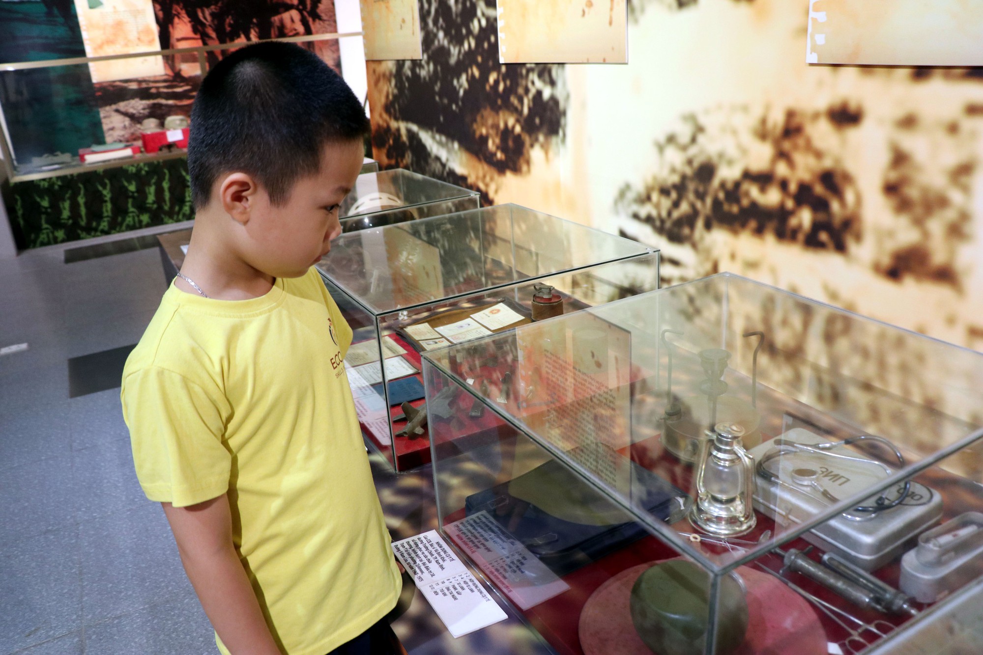Giáo dục lịch sử từ bảo tàng: Trải nghiệm thực tế, bồi đắp niềm tự hào dân tộc - Ảnh 4. Giáo dục lịch sử từ bảo tàng: Trải nghiệm thực tế, bồi đắp niềm tự hào dân tộc - Ảnh 4.