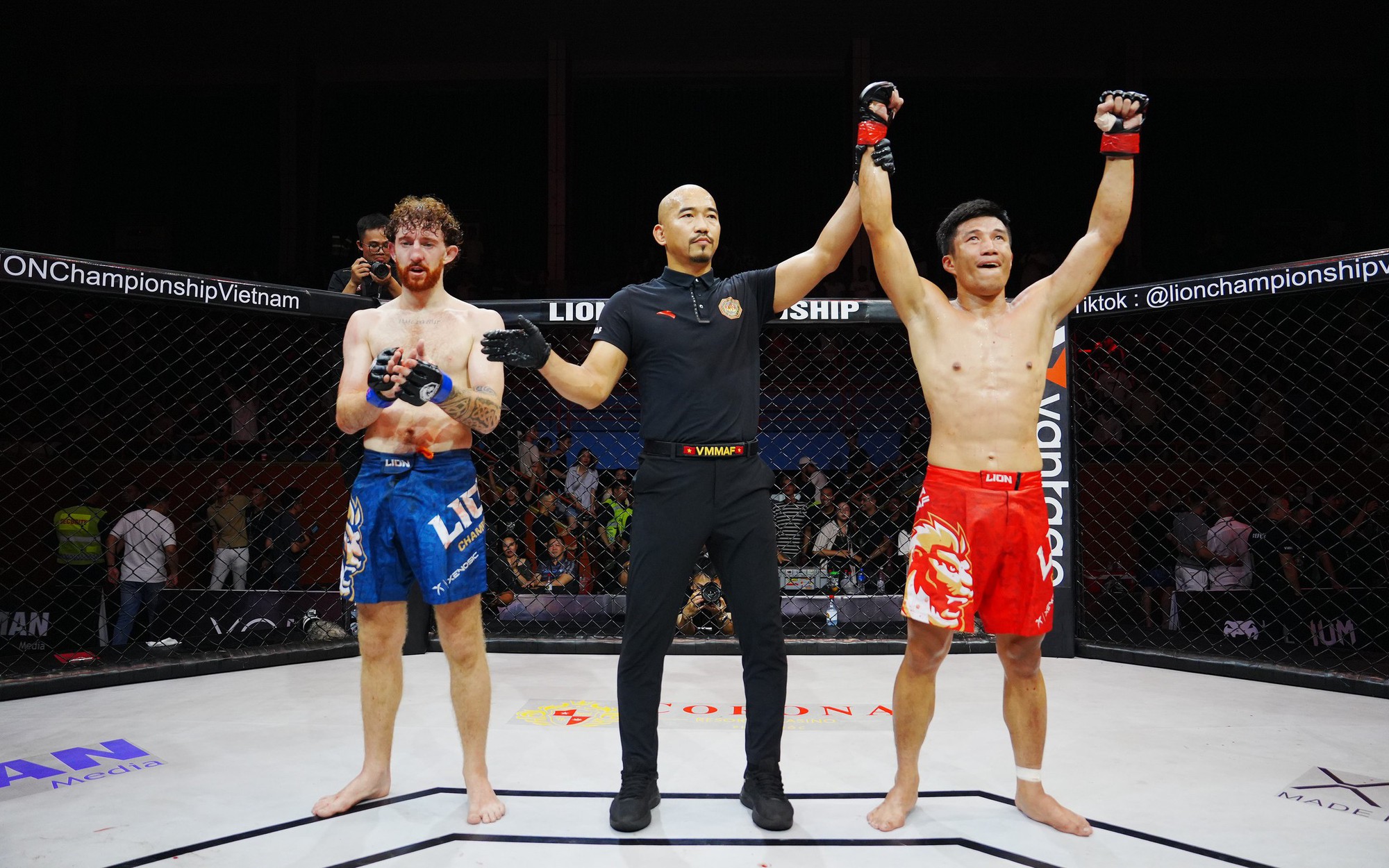 LION Championship 26: Trương Cao Minh Phát ra mắt ấn tượng với chiến thắng trước nhà vô địch Ireland