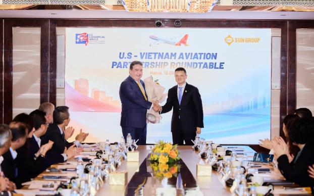 Sun Group và Đại sứ quán Hoa Kỳ thúc đẩy hợp tác hàng không - nghỉ dưỡng - Ảnh 1. Sun Group và Đại sứ quán Hoa Kỳ thúc đẩy hợp tác hàng không - nghỉ dưỡng - Ảnh 1.