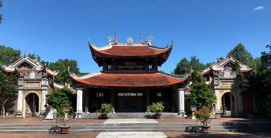 Đổi mới diện mạo du lịch Nghệ An bằng công nghệ hiện đại và kết nối di sản - Ảnh 1. Đổi mới diện mạo du lịch Nghệ An bằng công nghệ hiện đại và kết nối di sản - Ảnh 1.