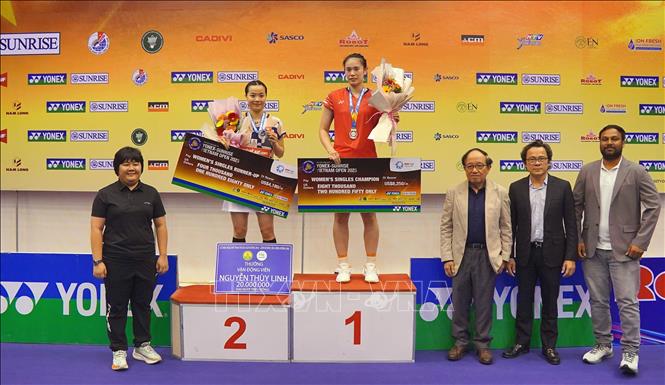 Nguyễn Thùy Linh giành ngôi Á quân Giải Cầu lông quốc tế Vietnam Open 2025 - Ảnh 2. Nguyễn Thùy Linh giành ngôi Á quân Giải Cầu lông quốc tế Vietnam Open 2025 - Ảnh 2.