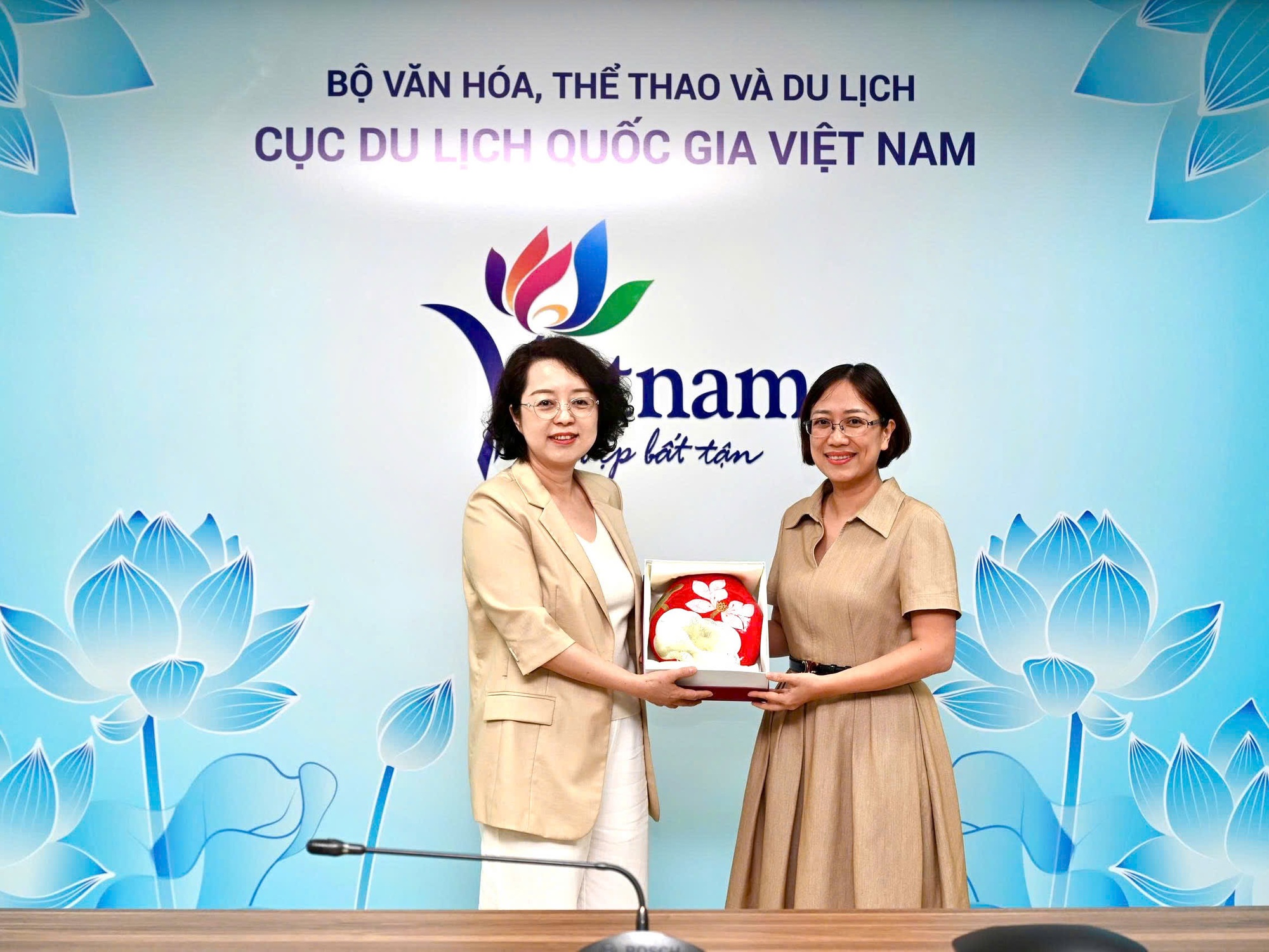 Việt Nam - Thiểm Tây (Trung Quốc) mở rộng hợp tác, khai thác tiềm năng du lịch - Ảnh 4.