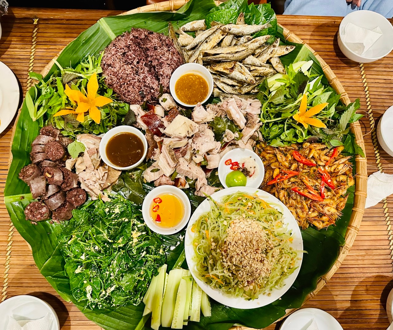 Định vị du lịch ẩm thực Thái Nguyên sau sáp nhập - Ảnh 4.