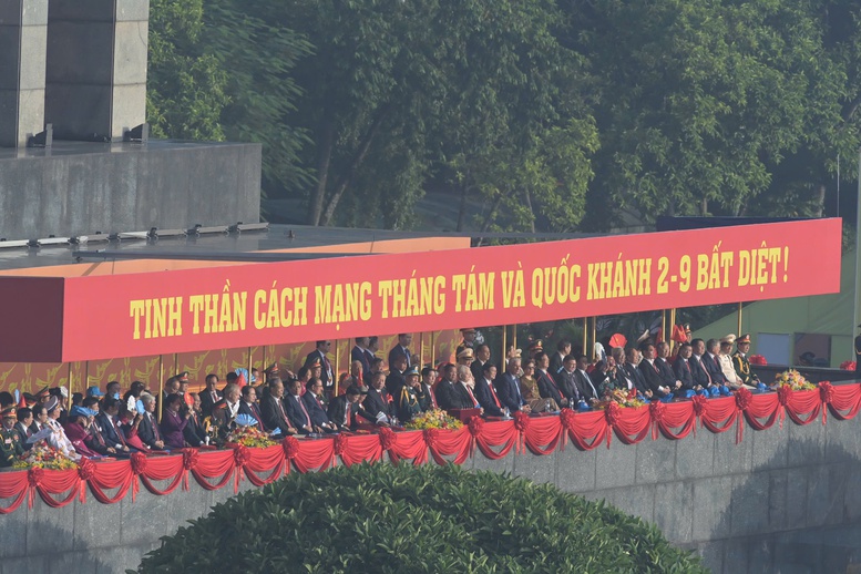 Tổ chức trọng thể Lễ kỷ niệm 80 năm Quốc khánh nước Cộng hòa xã hội chủ nghĩa Việt Nam - Ảnh 2. Tổ chức trọng thể Lễ kỷ niệm 80 năm Quốc khánh nước Cộng hòa xã hội chủ nghĩa Việt Nam - Ảnh 2.