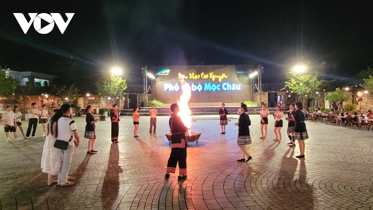 Sơn La khẳng định vị thế điểm đến an toàn, hấp dẫn - Ảnh 4. Sơn La khẳng định vị thế điểm đến an toàn, hấp dẫn - Ảnh 4.