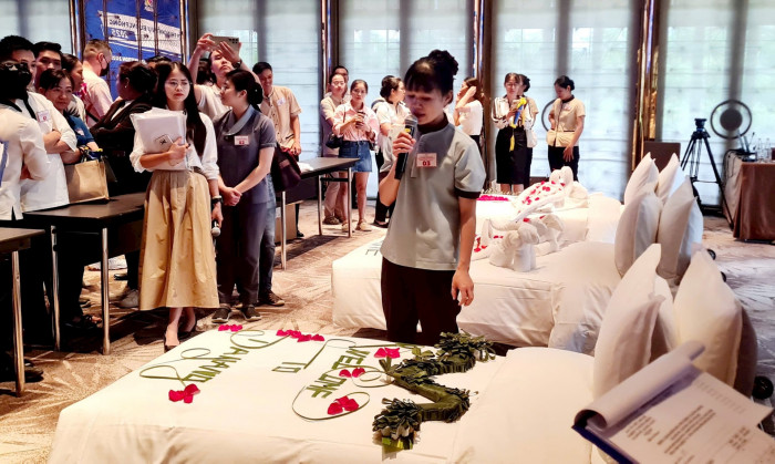 Hơn 100 thí sinh tranh tài Hội thi nghiệp vụ buồng phòng ngành du lịch Đà Nẵng - Ảnh 2.