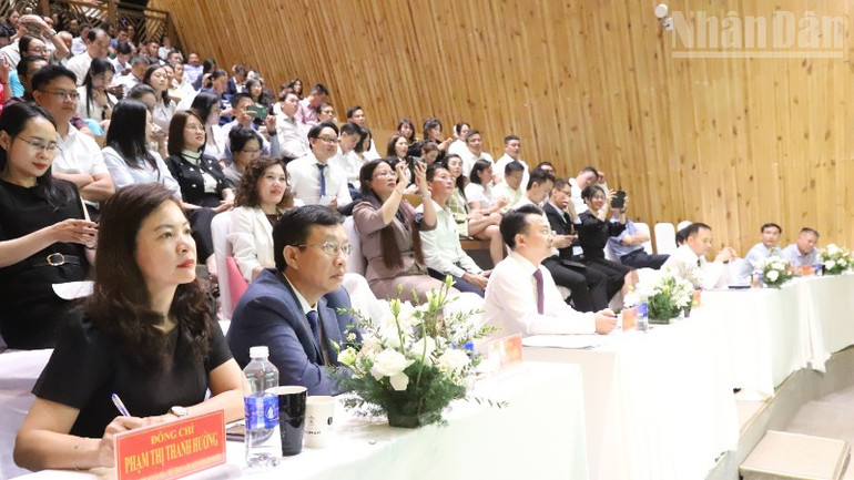 Tăng cường hợp tác phát triển du lịch giữa thành phố Hà Nội với các tỉnh khu vực miền trung-Tây Nguyên - Ảnh 3.