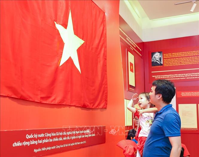 Hà Nội đón hơn 2 triệu lượt khách dịp nghỉ Lễ Quốc khánh 2/9 - Ảnh 3. Hà Nội đón hơn 2 triệu lượt khách dịp nghỉ Lễ Quốc khánh 2/9 - Ảnh 3.