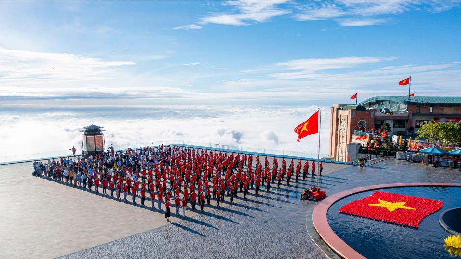 Sun Paradise Land ba miền hòa chung tự hào 80 năm Quốc khánh Việt Nam - Ảnh 8. Sun Paradise Land ba miền hòa chung tự hào 80 năm Quốc khánh Việt Nam - Ảnh 8.