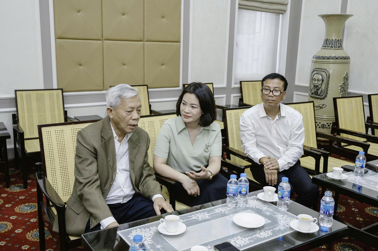 Tác phẩm sơn mài khổ lớn &quot;Bác Hồ đọc Tuyên ngôn Độc lập&quot; xác lập kỷ lục Guinness thế giới - Ảnh 11.