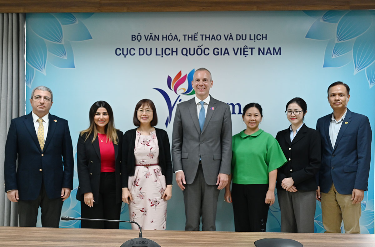 Tăng cường hợp tác trao đổi khách du lịch giữa Việt Nam và Azerbaijan - Ảnh 6.