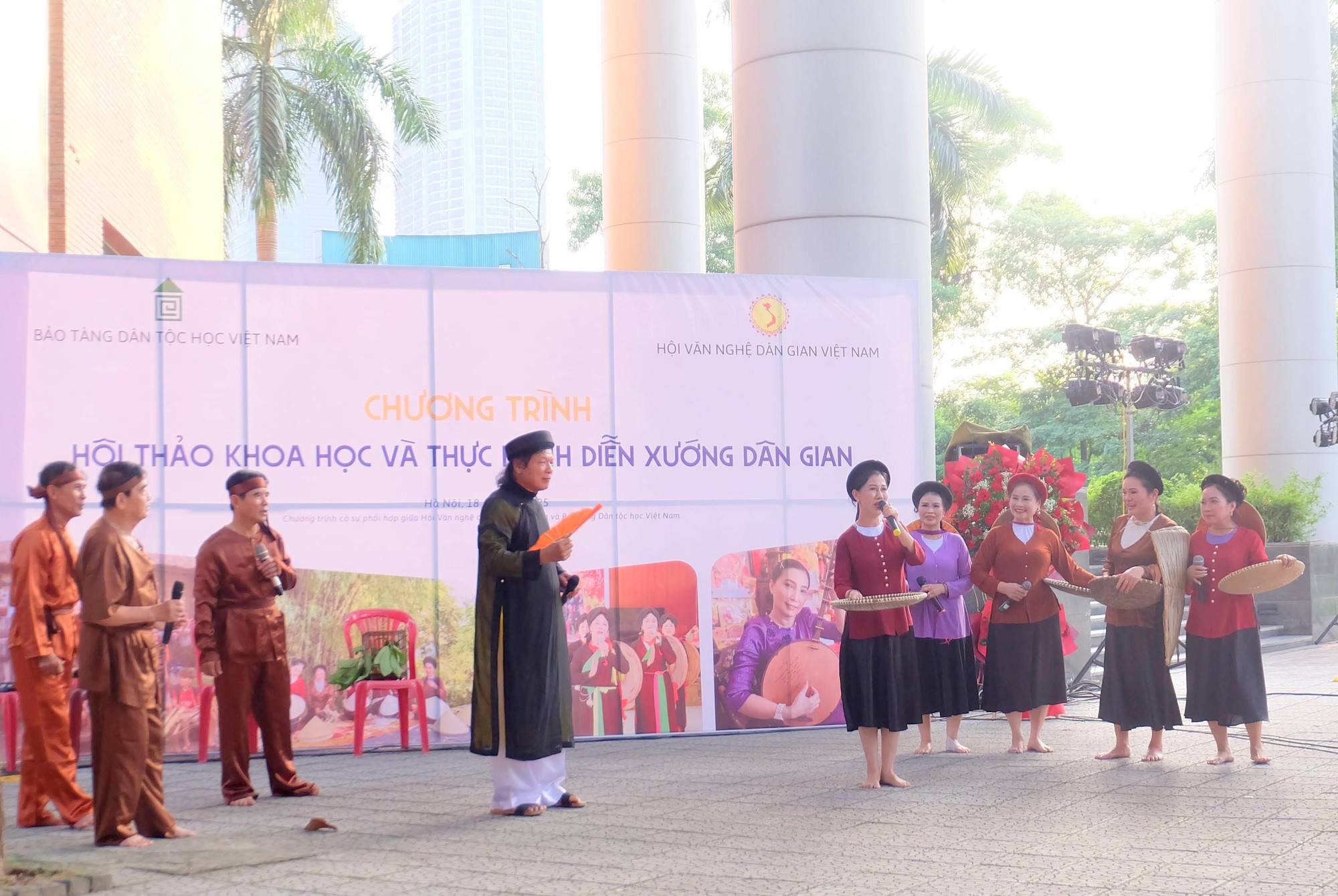 Giữ mạch nguồn văn hóa dân gian - Ảnh 2.