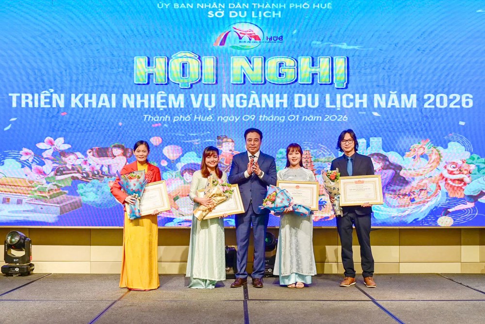 Du lịch là động lực quan trọng để TP. Huế đạt mục tiêu tăng trưởng hai con số - Ảnh 3.